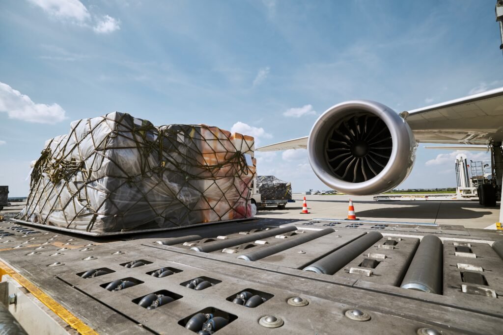Air freight services UK – international cargo transport by air